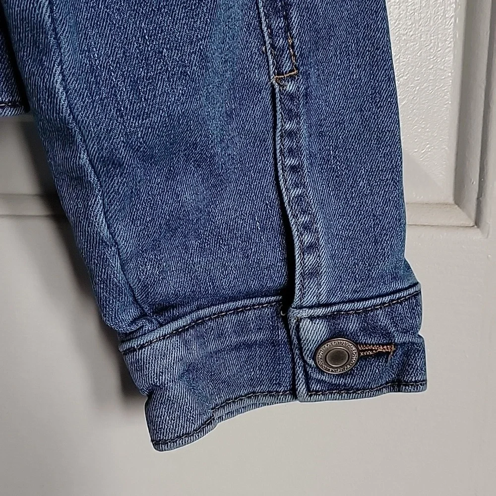 Girls SO, Jean jacket, XL(14-16).Like new.